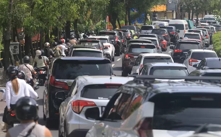 Cara Cek Kemacetan di Google Maps, Paling Mudah!